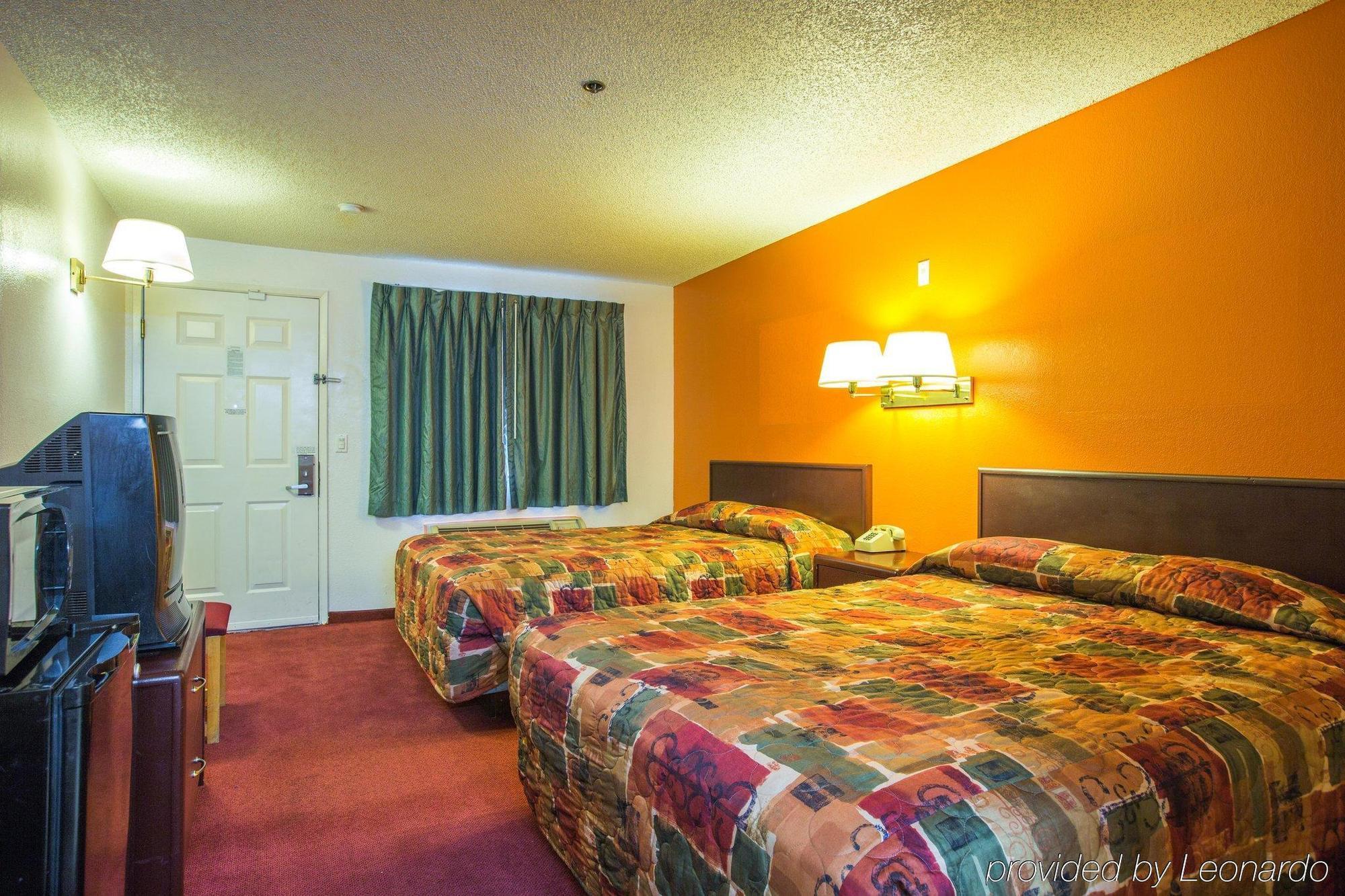 University Inn Fresno Ngoại thất bức ảnh